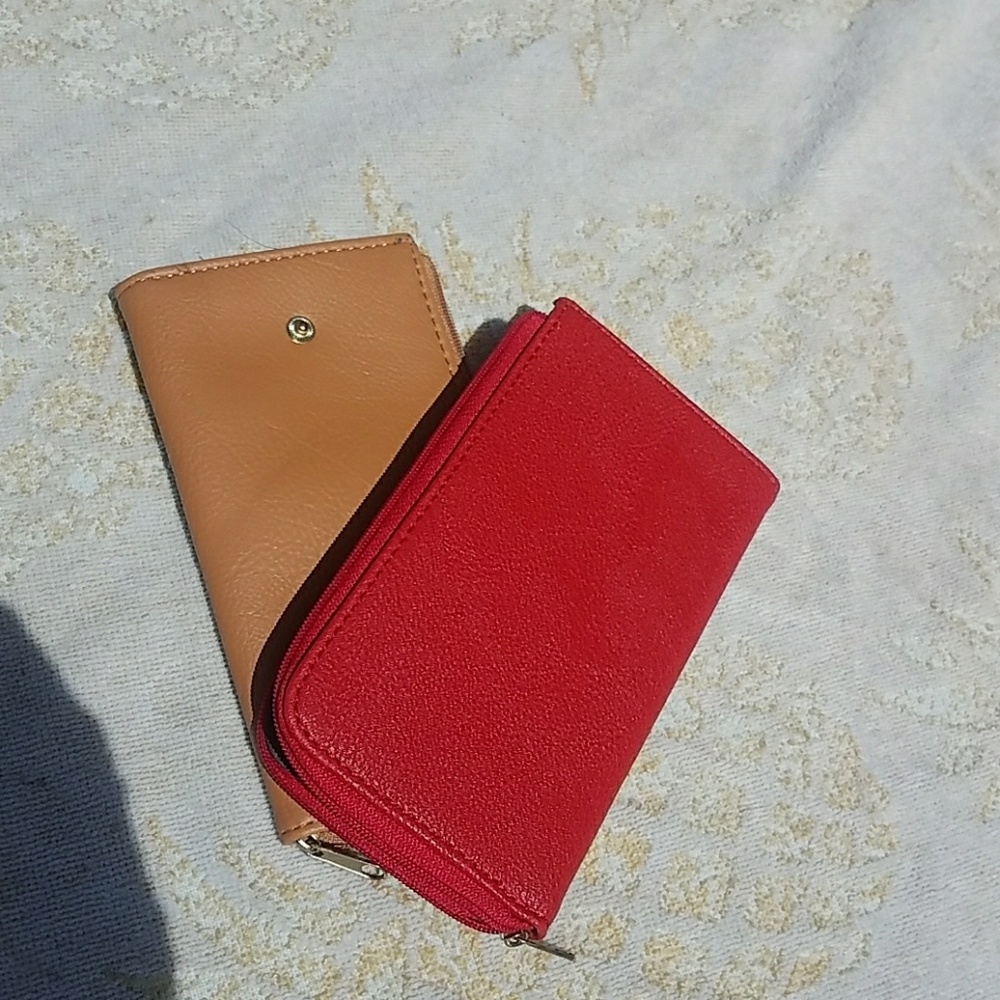 2 Olivia & Joy pocket books